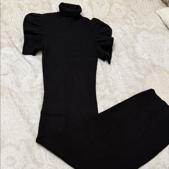 Fashion Nova Black Ribbed Maxi Dress - Picture 2 of 3